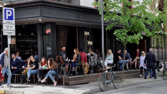 Numri i te rinjve pa asnje angazhim: 28.6 per qind e rinise shqiptare pa pune dhe pa shkolle